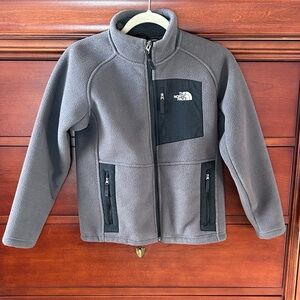 The North Face Boys  Charcoal / Gray Fleece Jacket Size 10/12